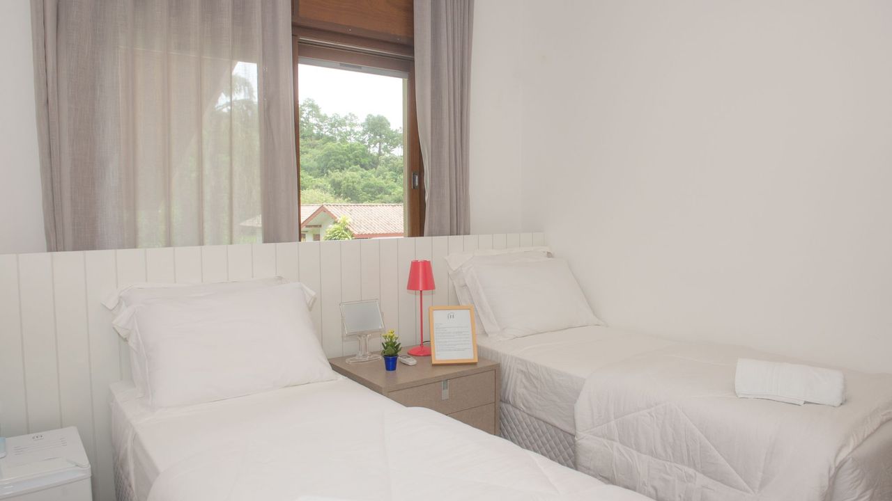 Haute Haus - Guest House