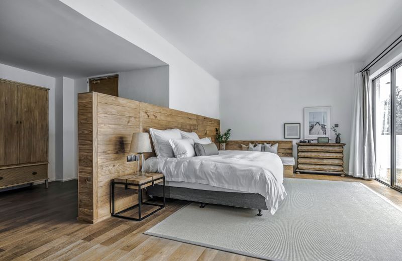 Sunyata Pure House