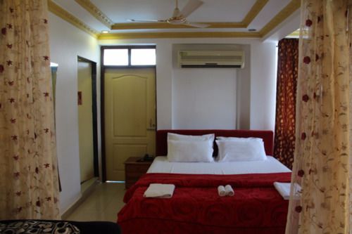 Royal Resort Rajbag