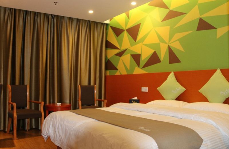 Vatica Huainan West Shungeng Road Huili Avenue Hotel