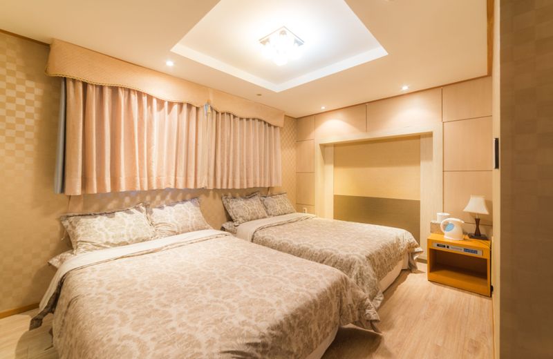 Duksan Oncheon Tower Hotel