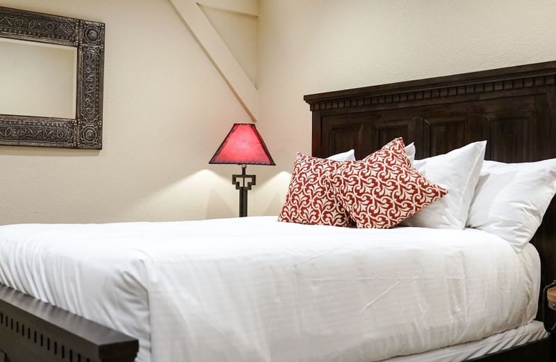 Lantern Light Inn - Romantic Getaway