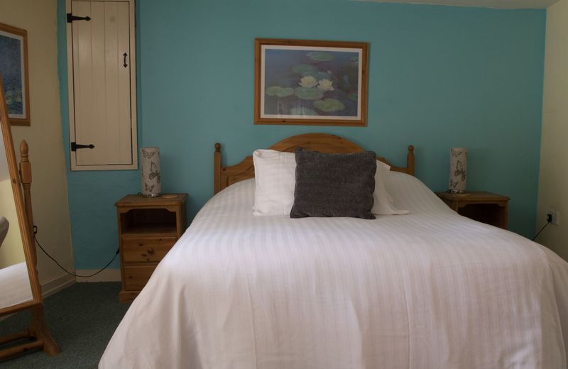 The Fox & Hounds Inn