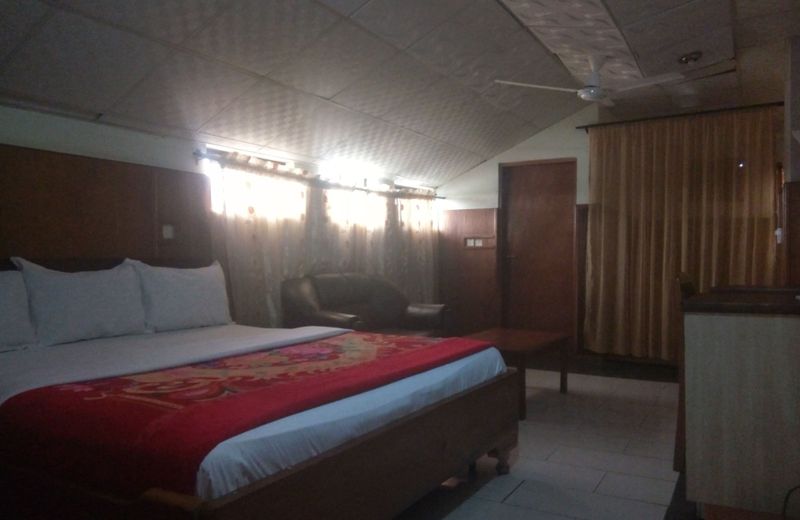 Progandy Guest House - Main