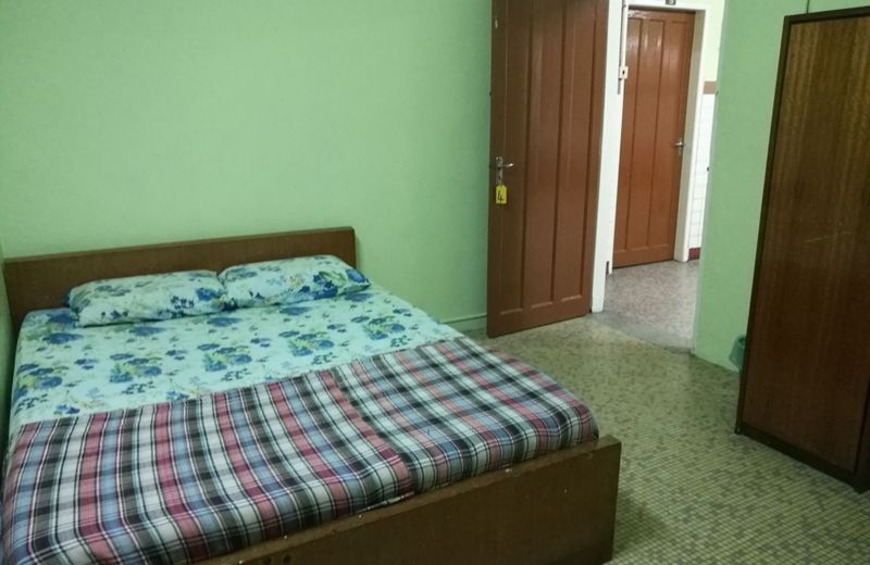 Paradise Hotel