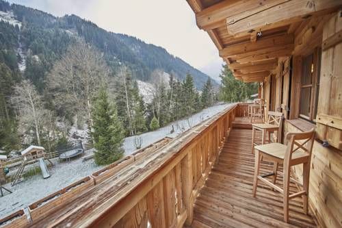 Outdoor Pictures 24