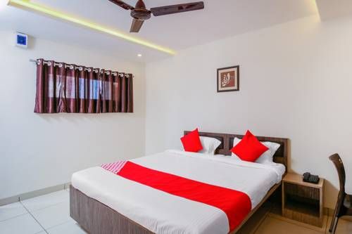 Treebo Trend Hotel Surya Comforts