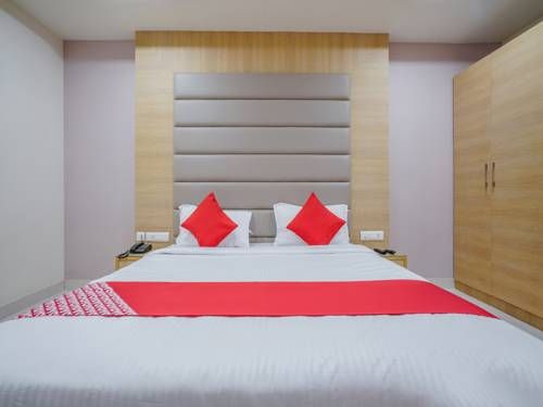 FabHotel Viraj Suites Gachibowli - Fully Vaccinated Staff