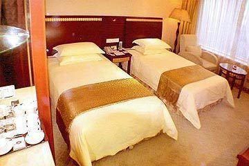 Yi Mei Plaza Hotel