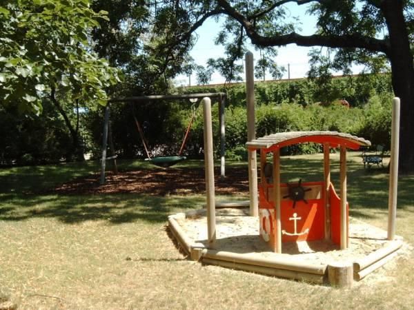 Outdoor Pictures 21