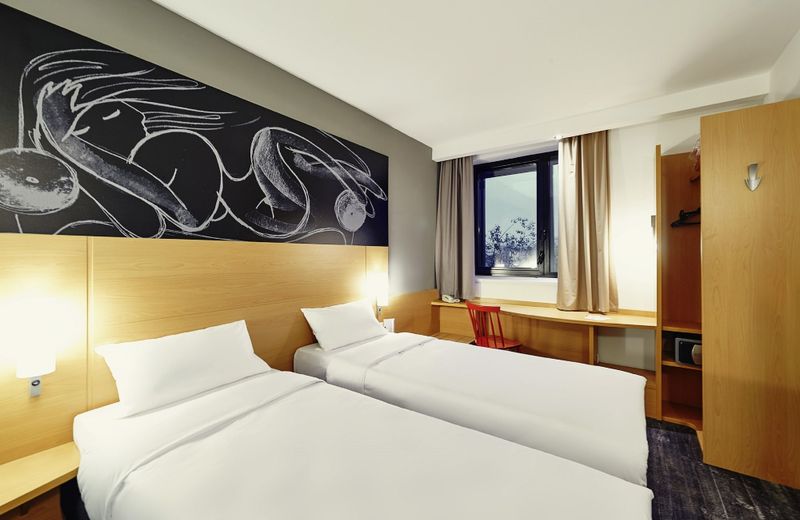 ibis Yerevan Center