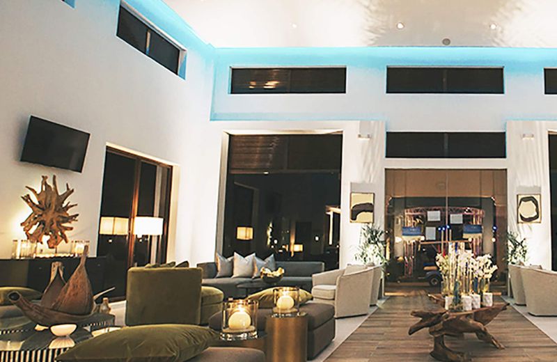 Gold Coast Luxurious and Stylish Condo