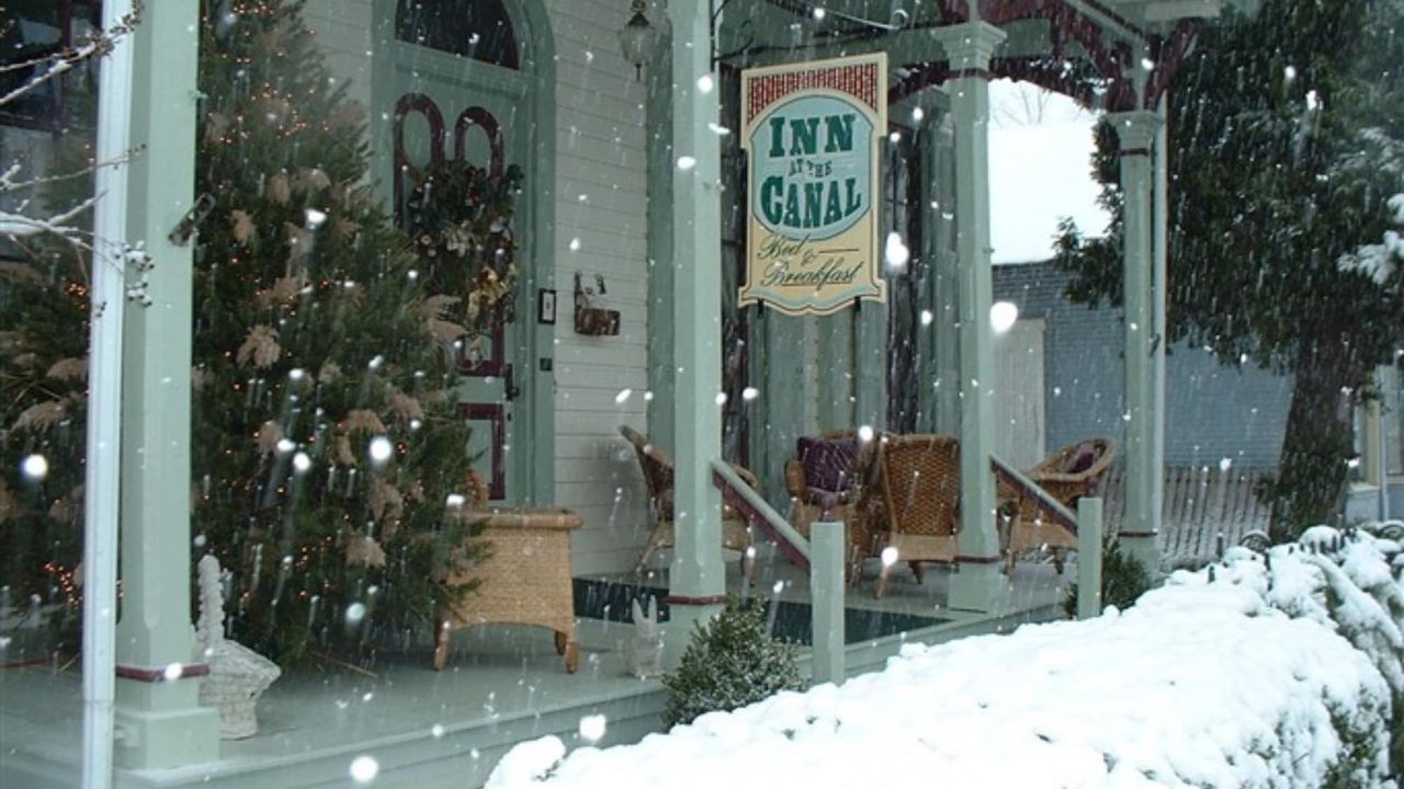 Inn At The Canal Bed & Breakfast