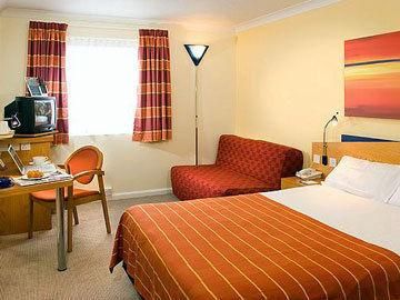 Holiday Inn Express London - Dartford, an IHG Hotel