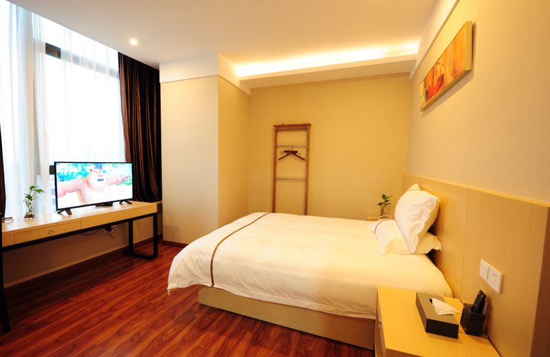 Tongyue Hotel