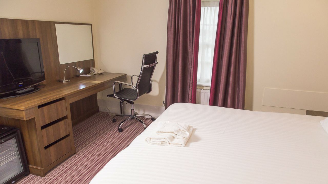 Holiday Inn Milton Keynes East M1 Junc 14, an IHG Hotel