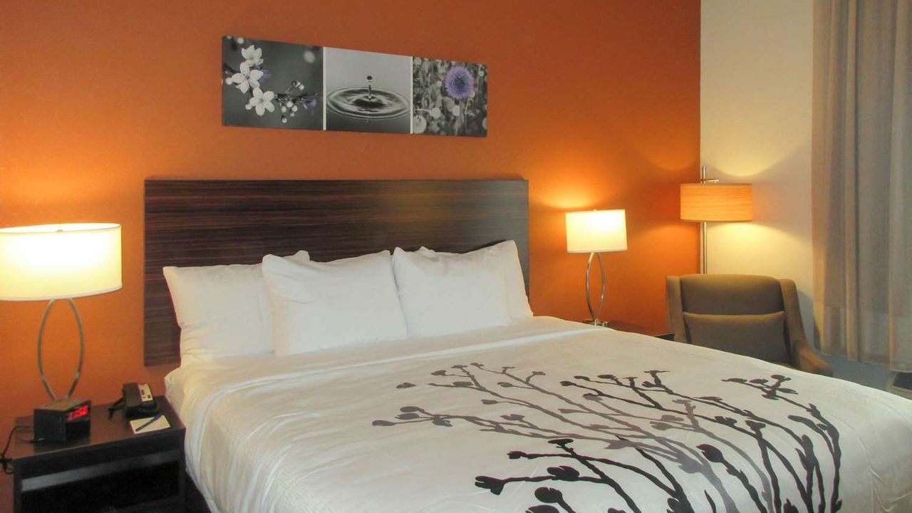 Sleep Inn & Suites Oregon - Madison