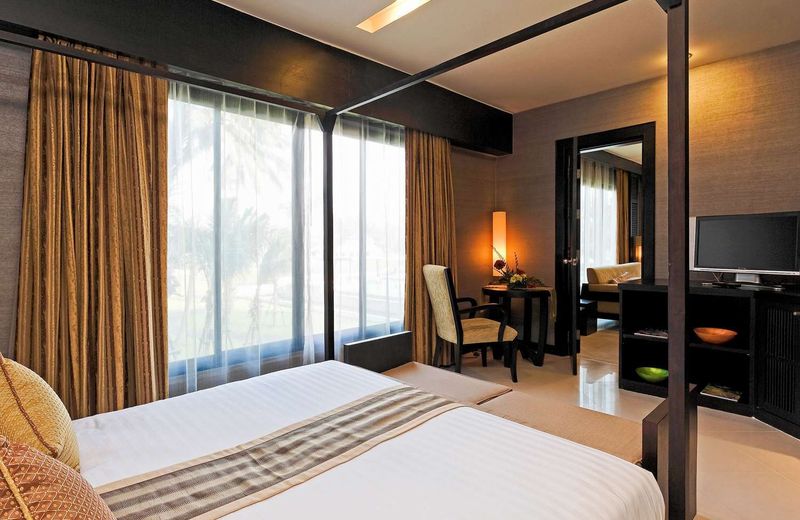 Novotel Chumphon Beach Resort And Golf