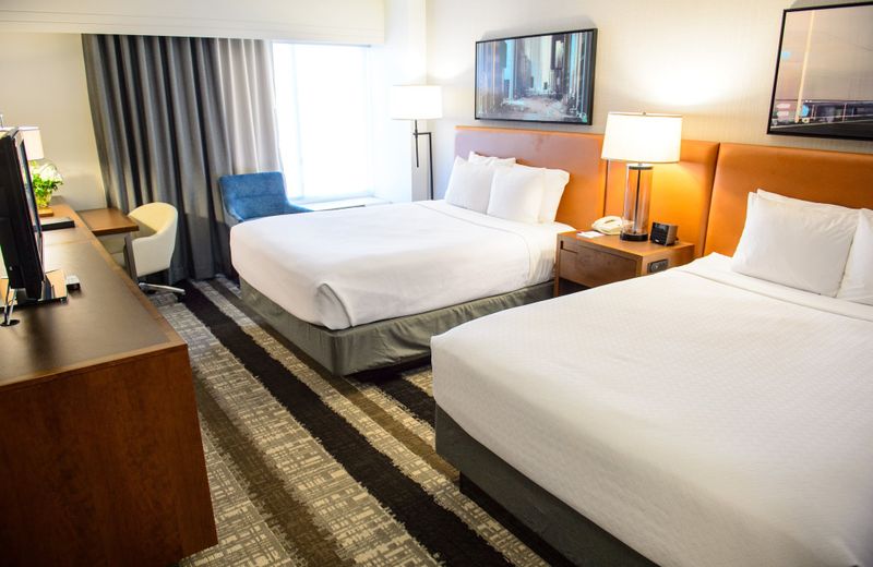 Crowne Plaza Hotel Dulles Airport, an IHG Hotel