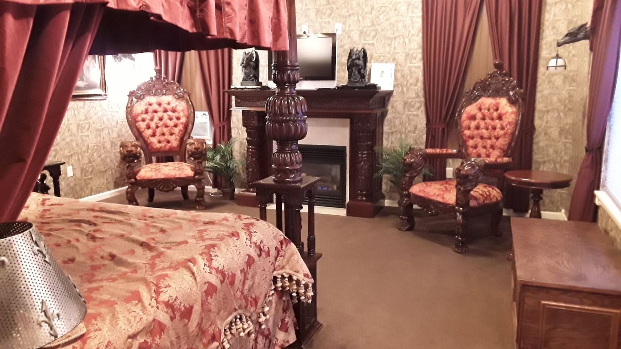 Lions Gate Manor