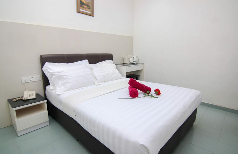 Rose Cottage Hotel Taman Johor Jaya