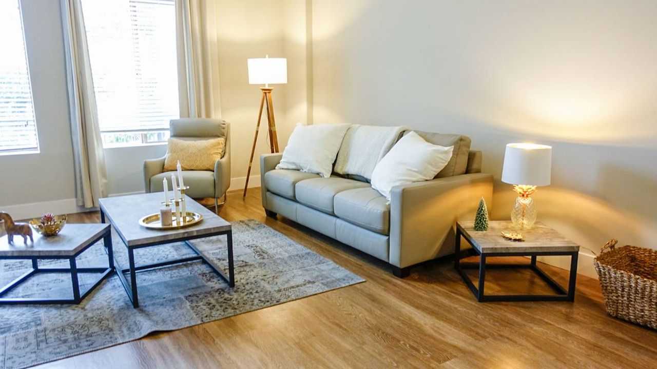 Townhouse in Westwood CA Big Holiday Sale
