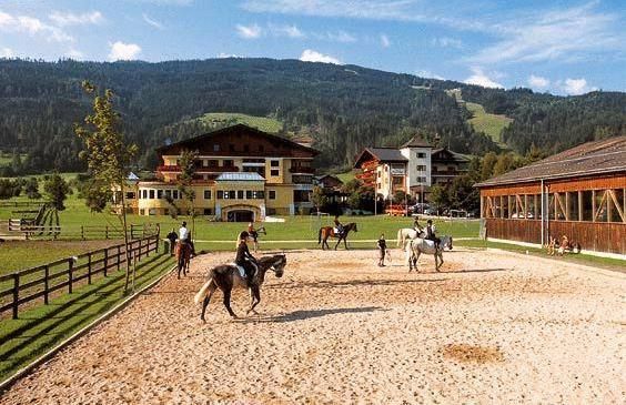 Outdoor Pictures 23
