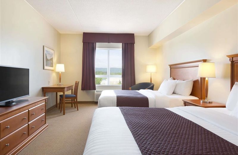 Days Inn & Suites by Wyndham Collingwood