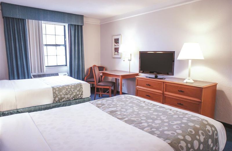 La Quinta Inn by Wyndham Moline Airport