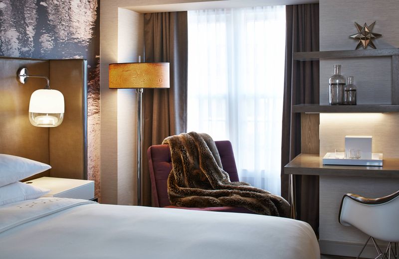 The Del Monte Lodge Renaissance Rochester Hotel & Spa