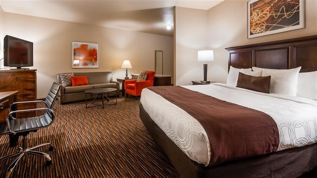 Best Western Plus Campus Inn - River Falls