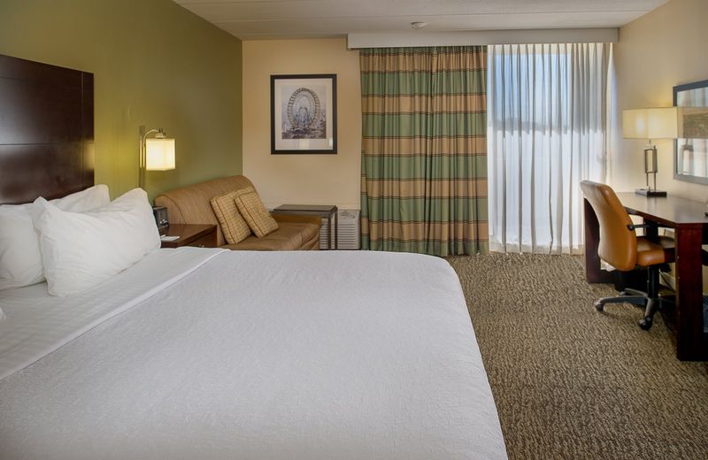 Holiday Inn St. Louis-Forest Park, an IHG Hotel