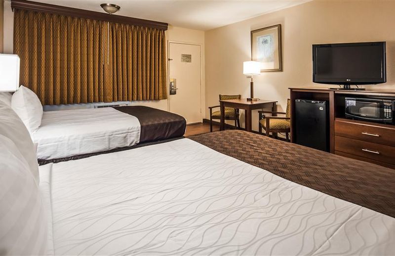 Best Western Heritage Inn