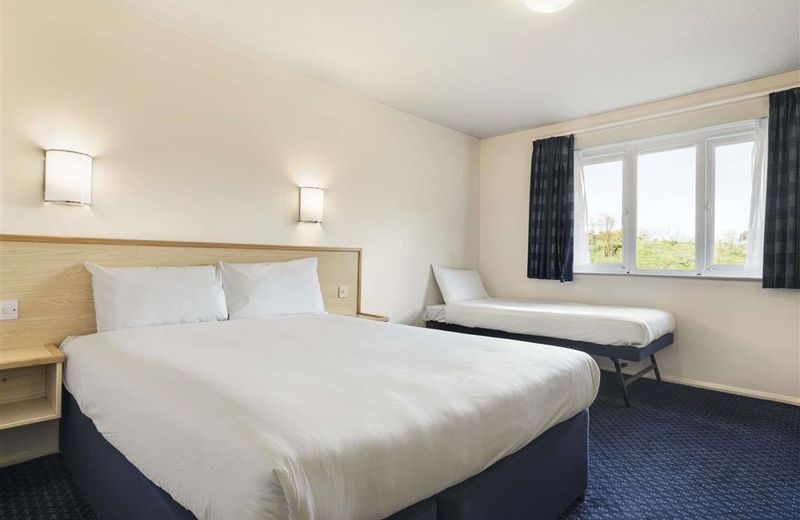 Days Inn Sutton Scotney North
