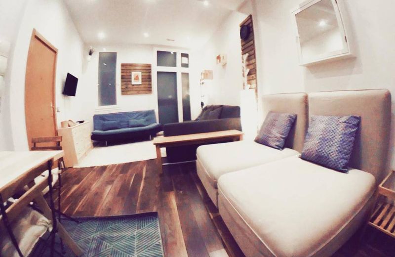 Lollipop Flats City Center Prime Suite