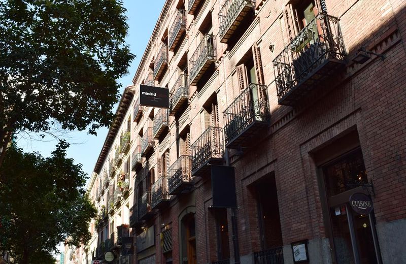 Madrid Suites San Mateo