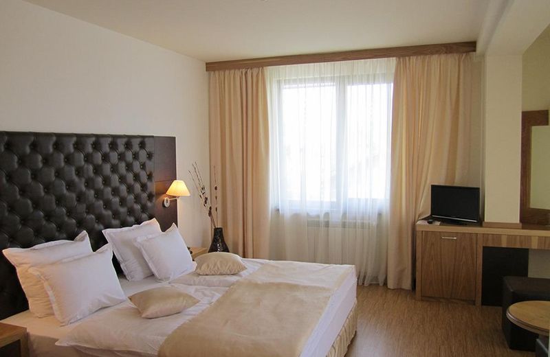 Family Hotel L do Rado