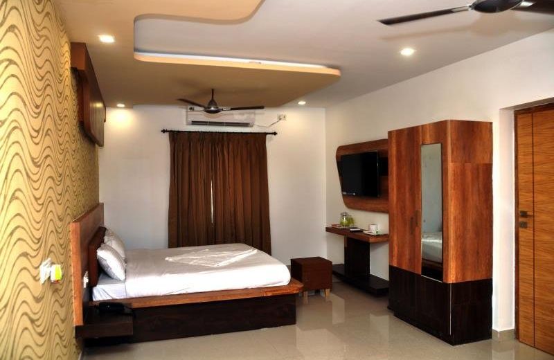 Hotel SDM Golden Tower