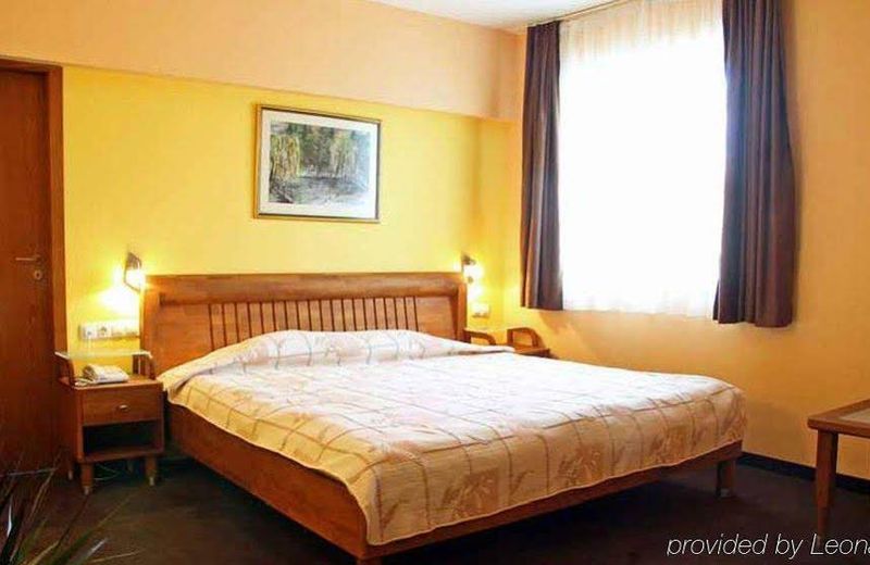 LUCKY LIGHT BOUTIQUE HOTEL & SPA