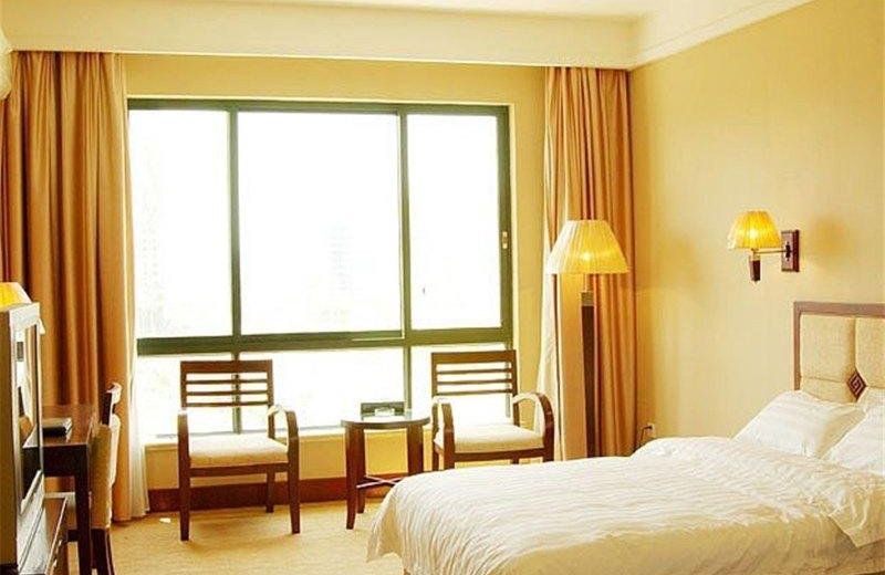 Tianyi Business Hotel