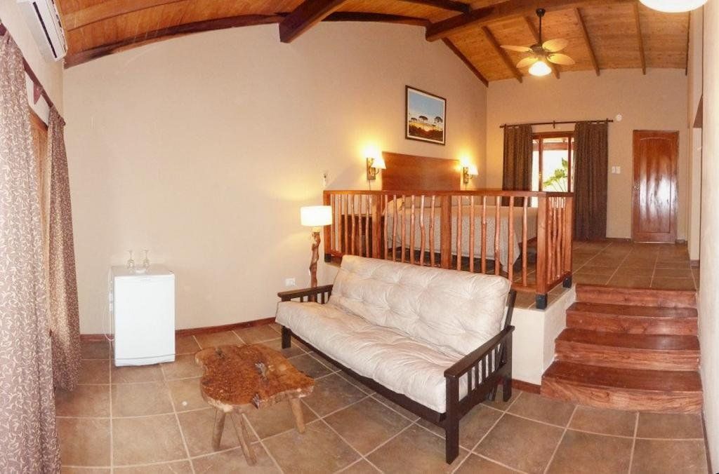 Ytororo Lodge
