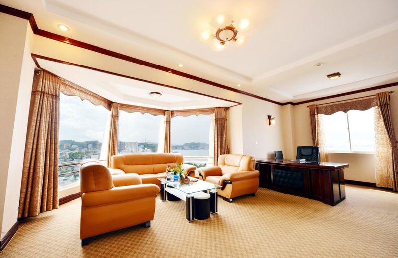 Grand Ha Long Hotel