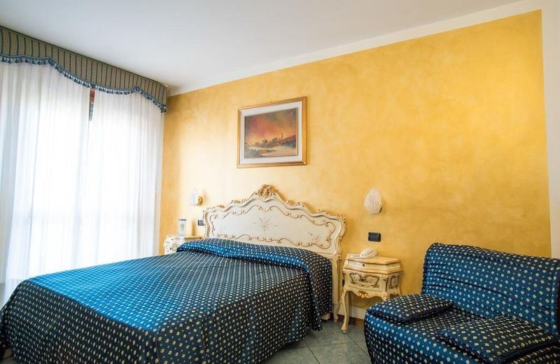 Hotel Confine