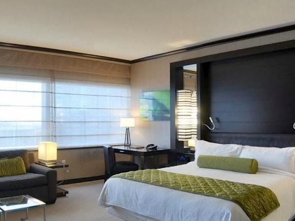 Luxury Suites International at Vdara