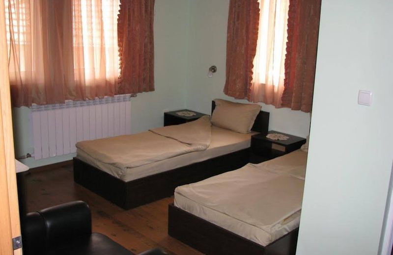 Guest House Roden Dom