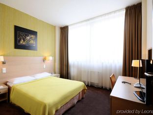 Hotel Image 1