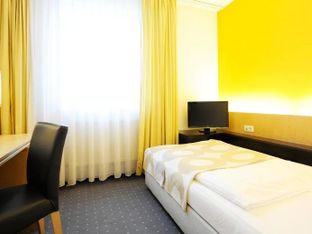 Hotel Image 2