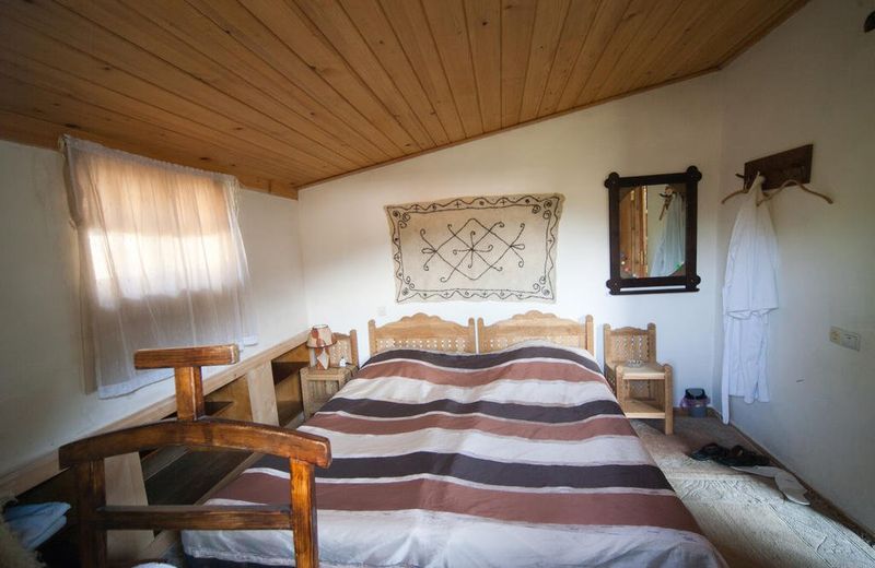 Guest House Gallery