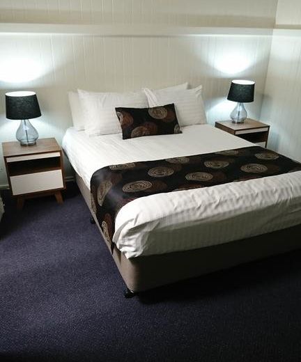 Maleny Hotel
