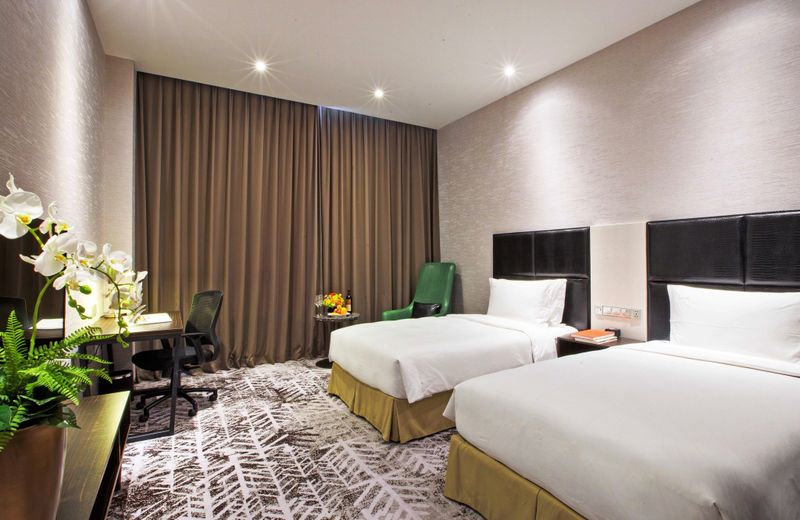 Crowne Plaza Shanghai Jinshan, an IHG Hotel